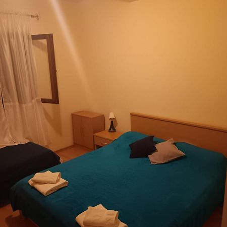 Apartments Luka Uble エクステリア 写真